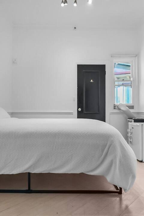 Double Room,1586126202:JPEG